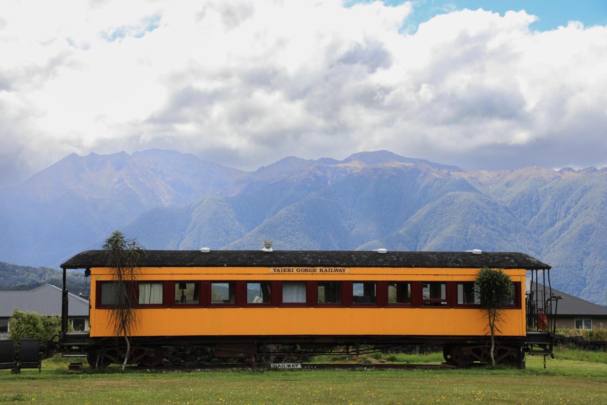 Te Anau Lodge Exteriér fotografie