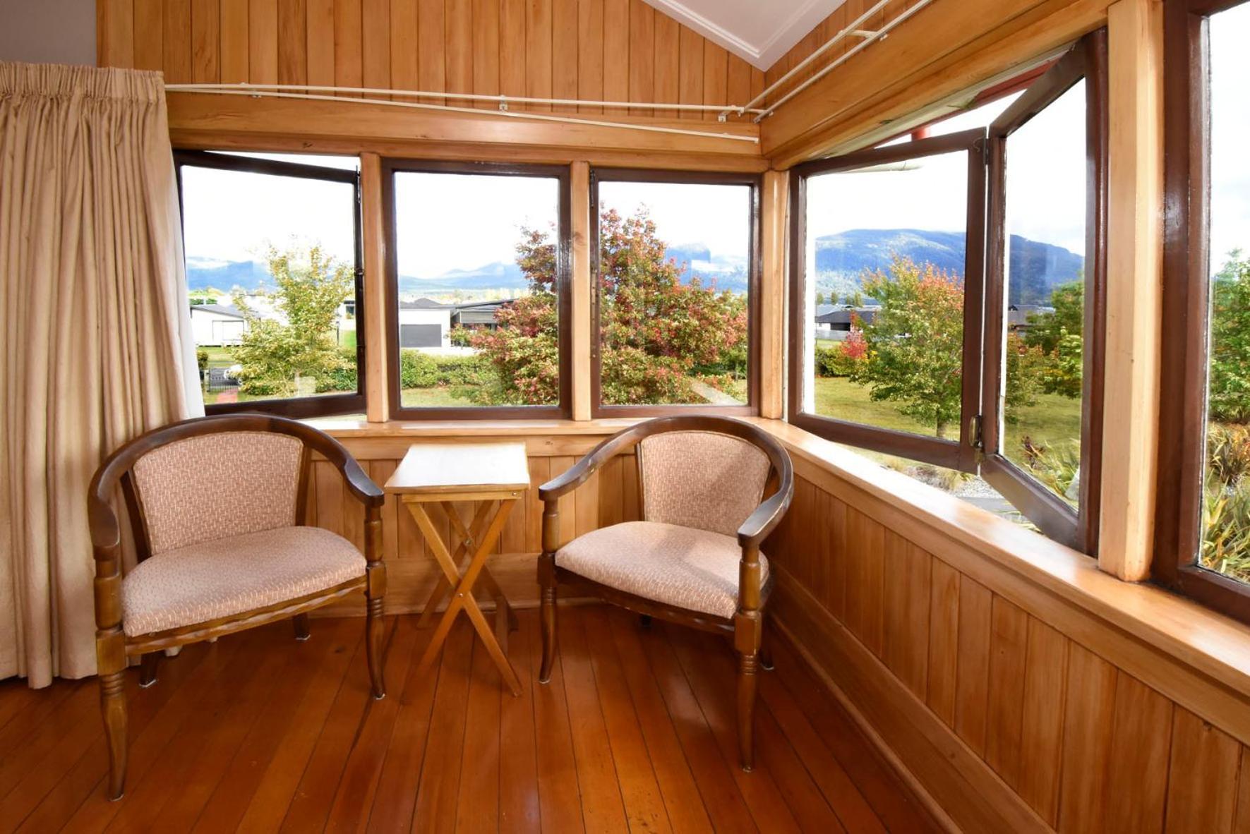 Te Anau Lodge Exteriér fotografie