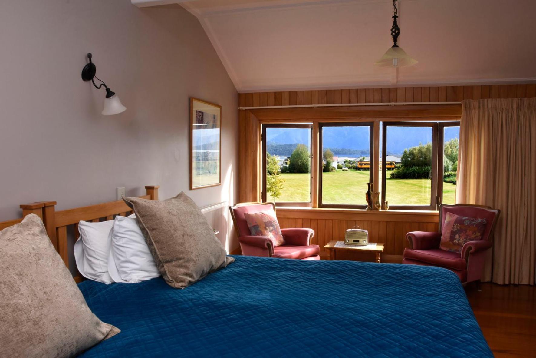 Te Anau Lodge Exteriér fotografie